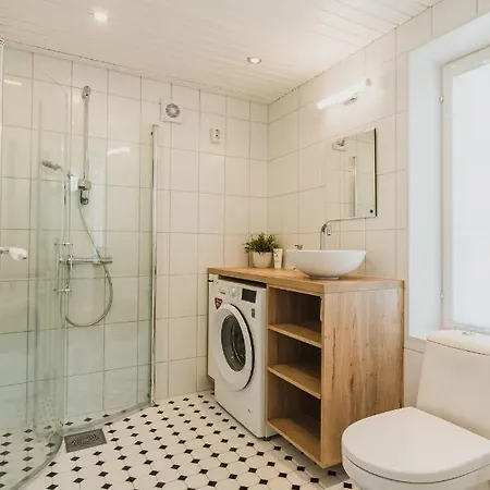 Turu Apartment *
