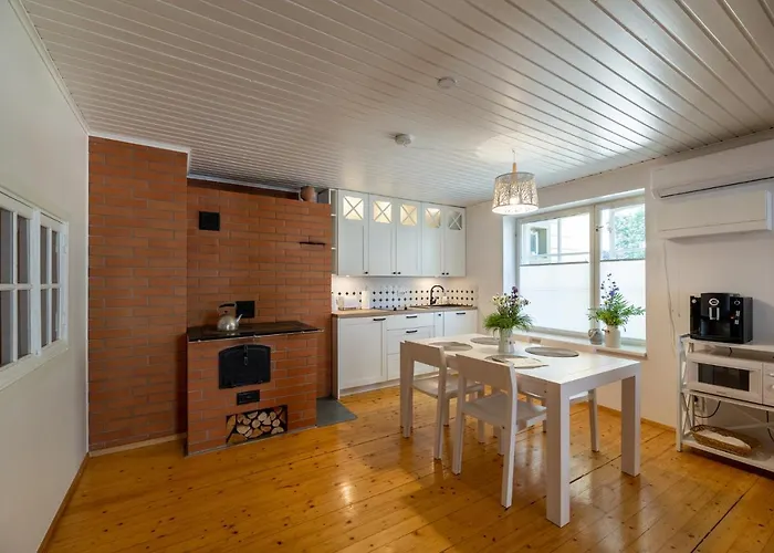 아파트 Turu 쿠레사아레